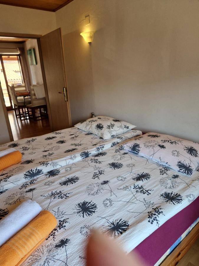 Apartment Svobode Izola Ngoại thất bức ảnh
