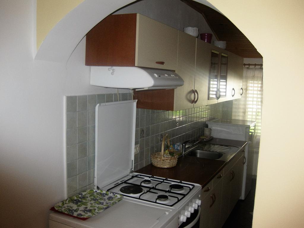 Apartment Svobode Izola Ngoại thất bức ảnh