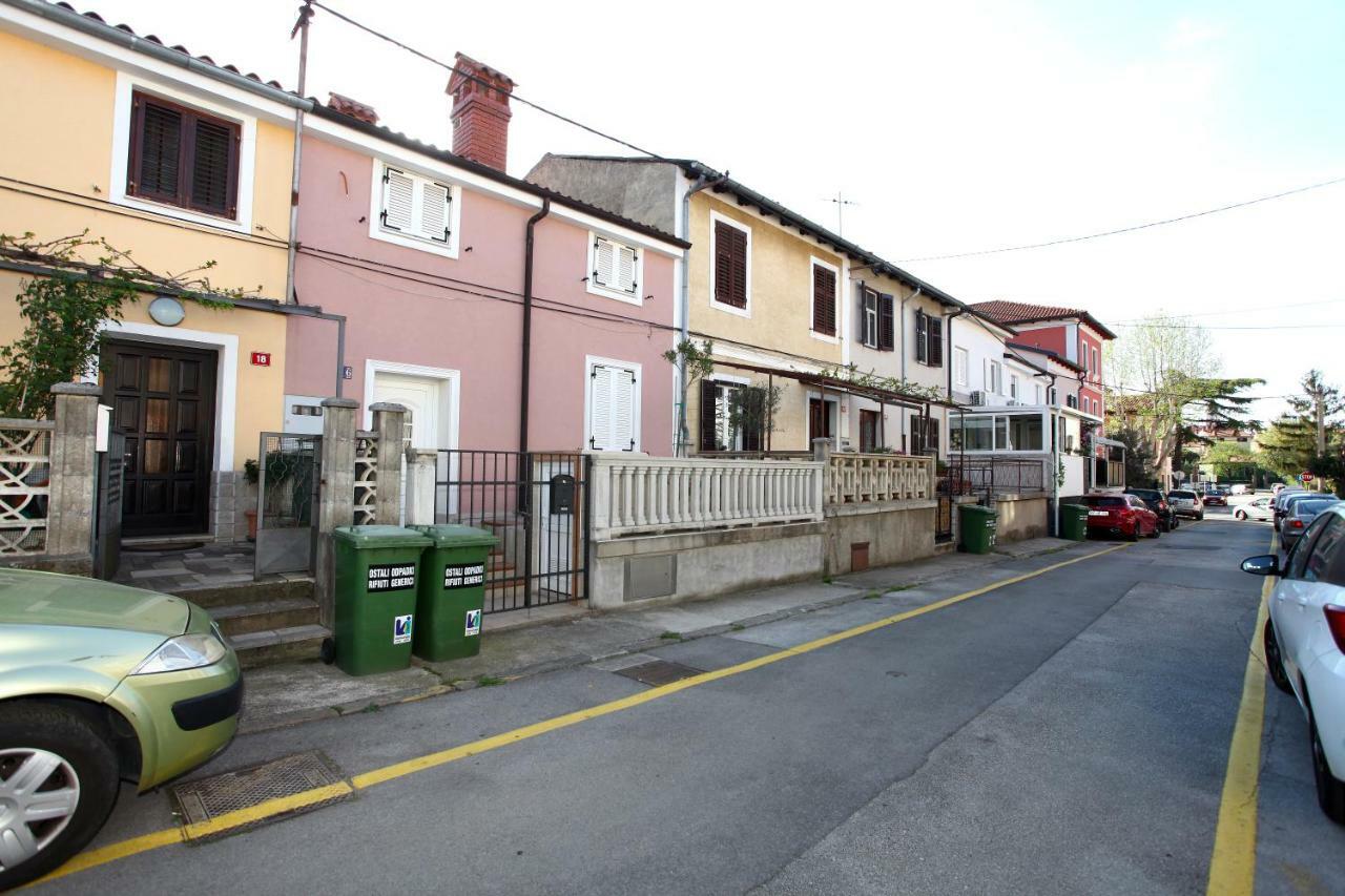 Apartment Svobode Izola Ngoại thất bức ảnh